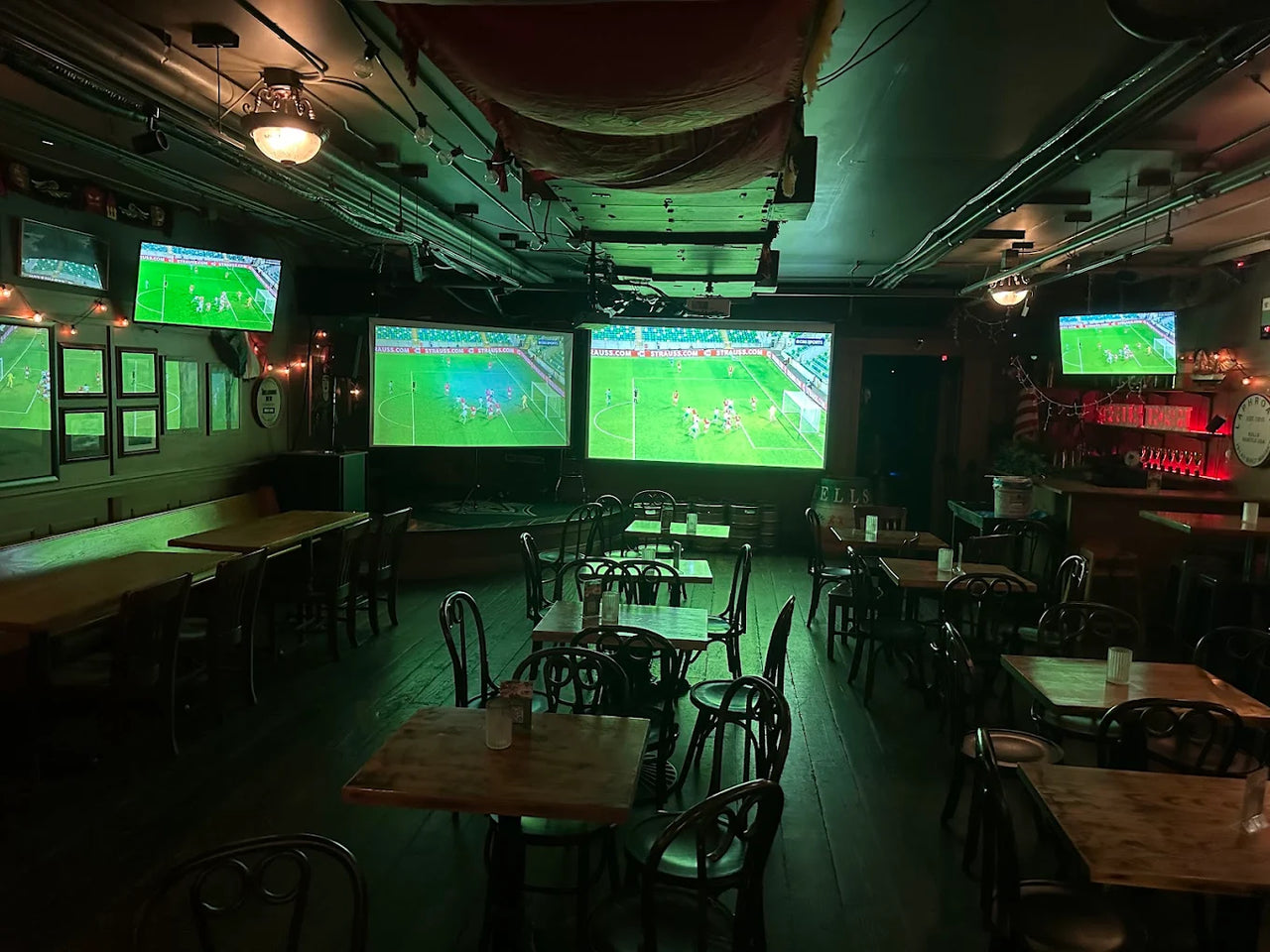 Bar photo 1